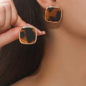 1 Pair Vintage Simple Style Resin Mosaic Stud Earrings
